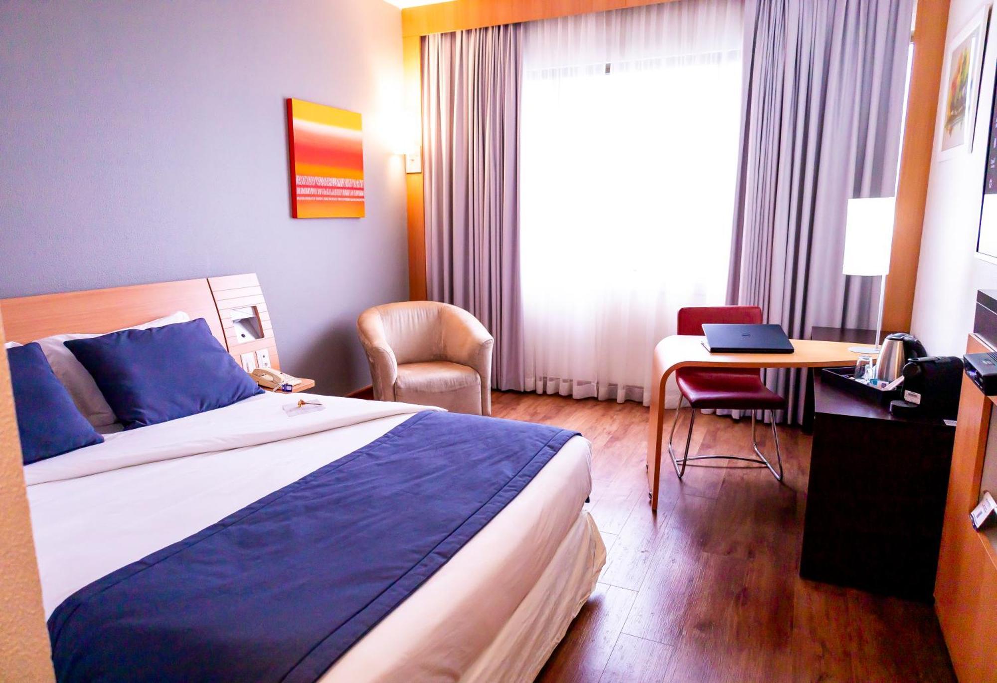 Novotel Porto Alegre Tres Figueiras Εξωτερικό φωτογραφία